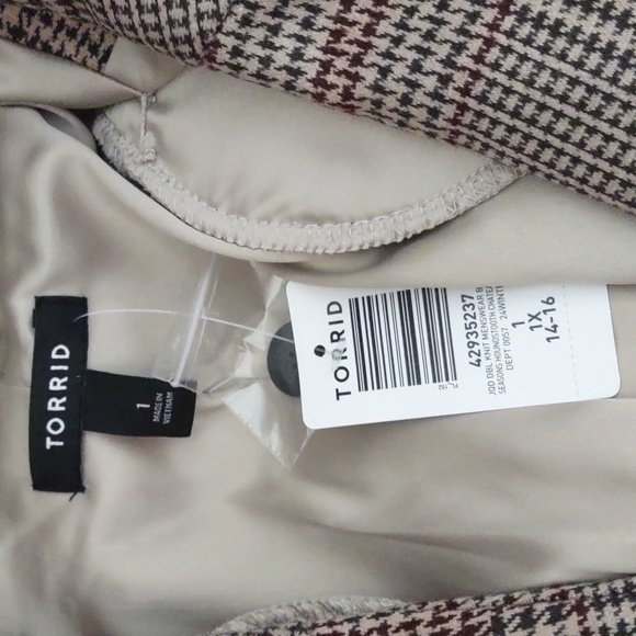 Torrid Blazer - Picture 3 of 3